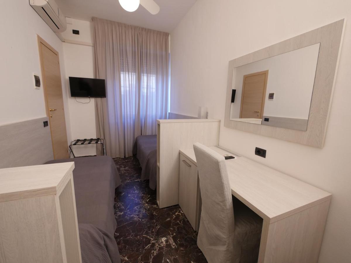 Hotel Careggi Florencia Exterior foto